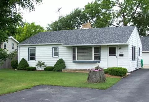 1004 N Garfield St, Harvard, IL 60033 photo 1
