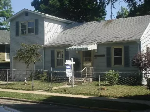 829 2nd Ave, Aurora, IL 60505 photo 1