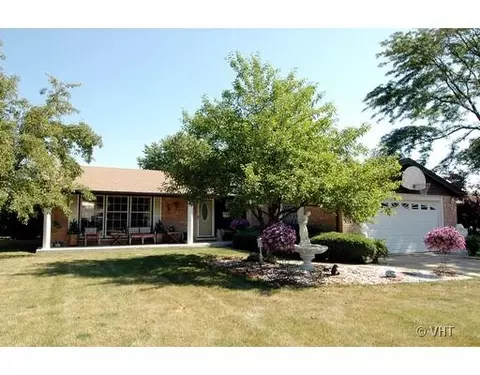 212 E Hackberry, Arlington Heights, IL 60004 photo 1