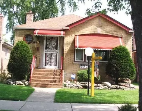 320 E 109th St, Chicago, IL 60628 photo 1