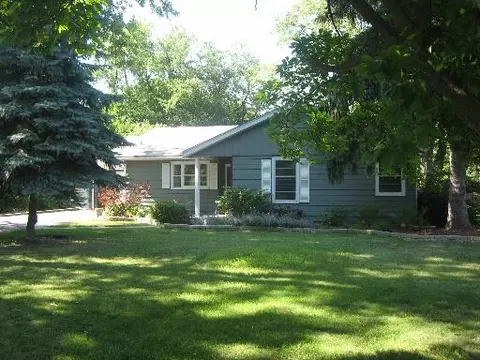 423 W Oak Ave, Wheaton, IL 60187 photo 1