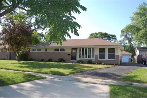 480 Morgan Ln, Hoffman Estates, IL 60169 photo 1