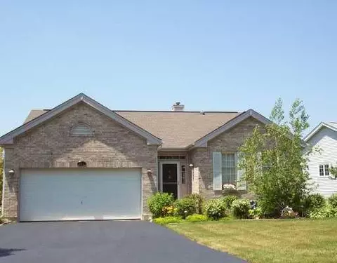 624 Rose Ln, Bartlett, IL 60103 photo 1