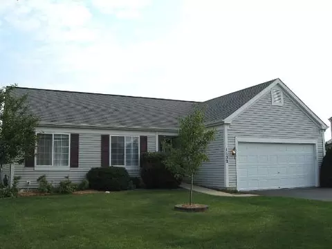 1132 Sawmill Ln, Algonquin, IL 60102 photo 1