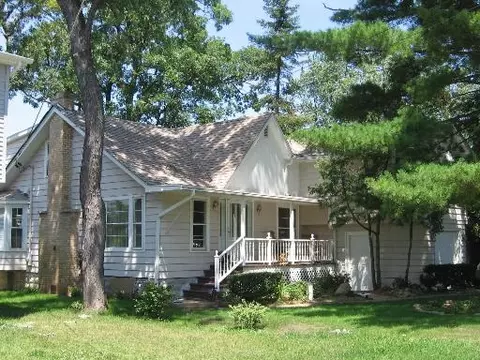 35866 Benjamin Ave, Ingleside, IL 60041 photo 1