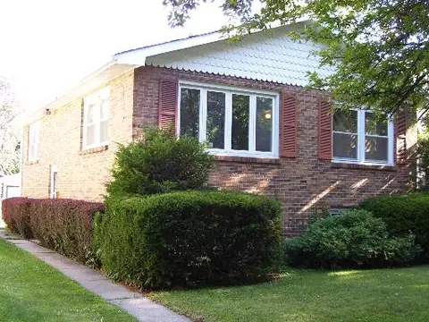 815 E North St, Morris, IL 60450 photo 1