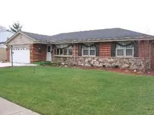 710 S Warrington Rd, Des Plaines, IL 60016 photo 1