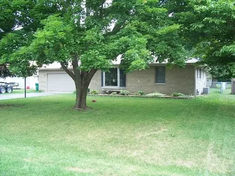 3670 Dixon Dr, Morris, IL 60450 photo 1