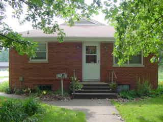 403 S Clinton St, Dwight, IL 60420 photo 1