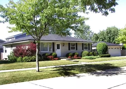 645 E View St, Lombard, IL 60148 photo 1