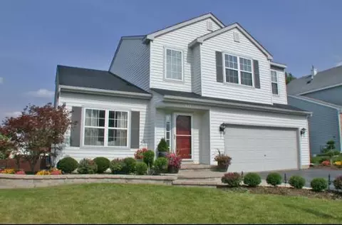 123 Cedarfield Dr, Bartlett, IL 60103 photo 1
