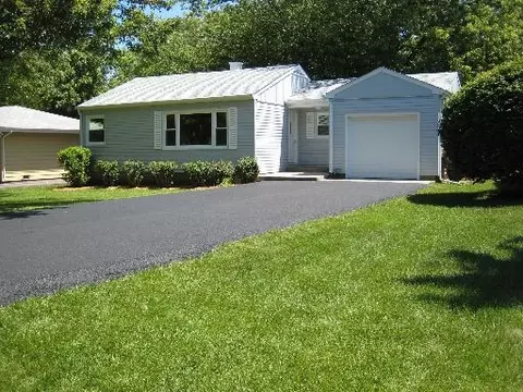 1620 Knoll Ave, Mchenry, IL 60050 photo 1