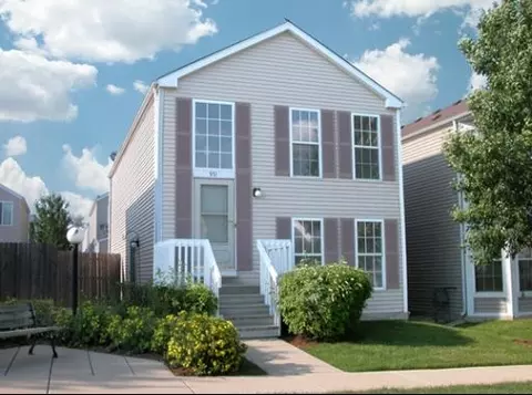 951 Symphony Dr, Aurora, IL 60504 photo 1