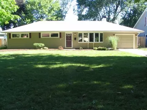 Undisclosed, Wheaton, IL 60187 photo 1