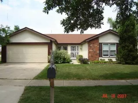 220 Harvard Ln, Bloomingdale, IL 60108 photo 1