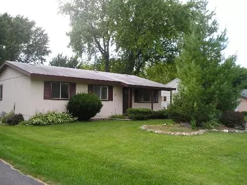 1703 Rogers Ave, Mchenry, IL 60050 photo 1