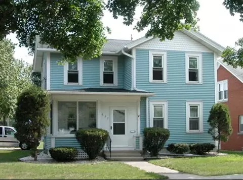 637 E Benton St, Aurora, IL 60505 photo 1