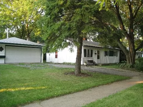 3452 Sally Dr, Steger, IL 60475 photo 1