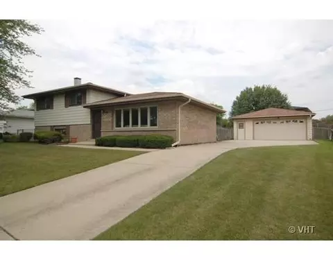648 Bryn Mawr Ave, Bartlett, IL 60103 photo 1
