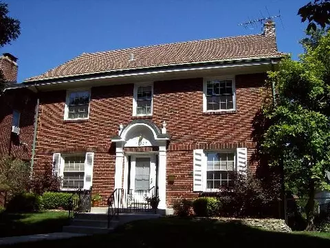 10327 S Hamilton Ave, Chicago, IL 60643 photo 1