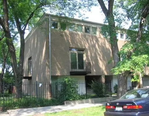 1476 E 56th St, Chicago, IL 60637 photo 1