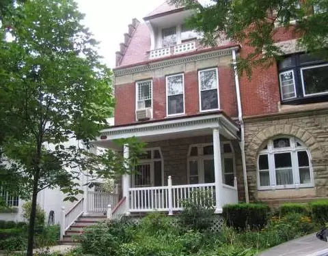 1332 E Madison Park Ave, Chicago, IL 60615 photo 1