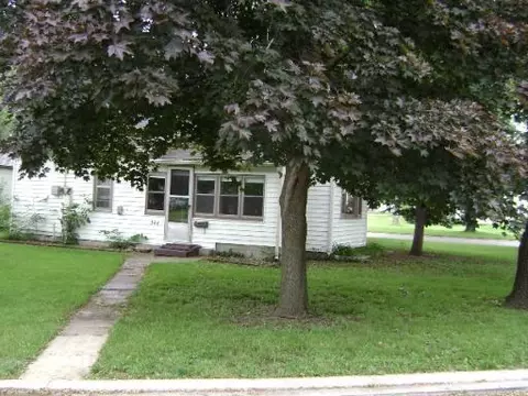 344 E Water St, Kankakee, IL 60901 photo 1