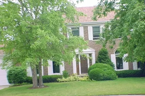 3855 Moulin Ln, Hoffman Estates, IL 60192 photo 1