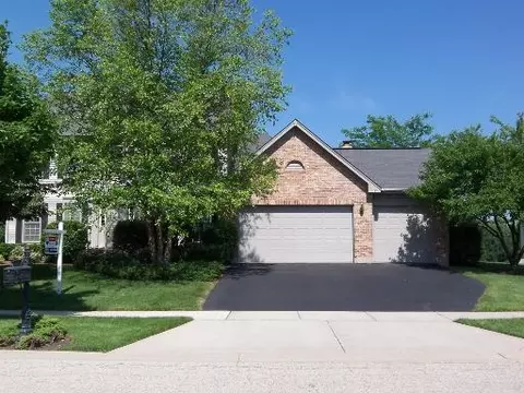 1641 Kensington Dr, Algonquin, IL 60102 photo 1
