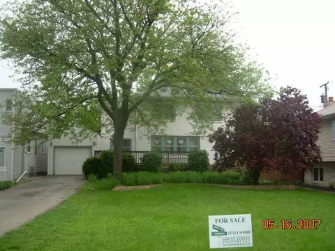 4244 Gage Ave, Lyons, IL 60534 photo 1