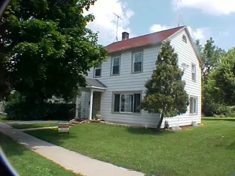635 Hammond Ave, Aurora, IL 60506 photo 1