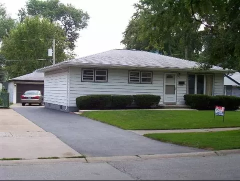 108 W 37th St, Steger, IL 60475 photo 1