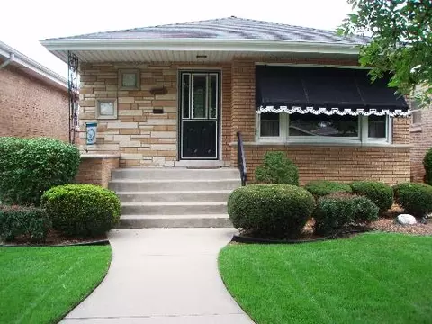 8331 S Kenneth Ave, Chicago, IL 60652 photo 1