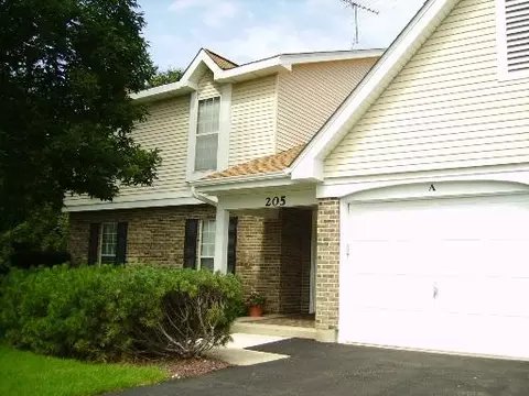 205 Creekside Trl #B, Mchenry, IL 60050 photo 1