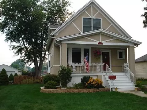18326 School St, Lansing, IL 60438 photo 1