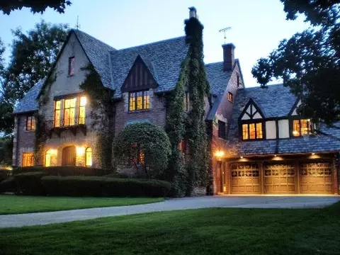 Undisclosed, River Forest, IL 60305 photo 1