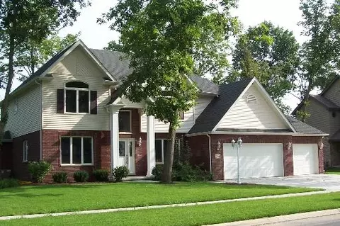 2066 Kingtree Dr, Morris, IL 60450 photo 1