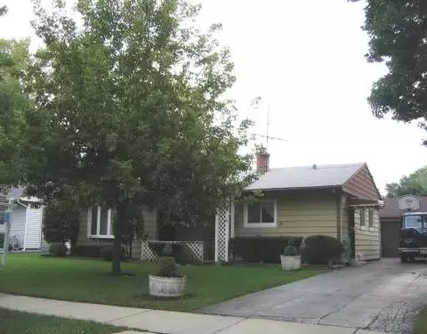 313 W Wayne Pl, Wheeling, IL 60090 photo 1