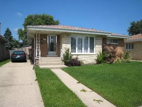7126 W Wright Ter, Niles, IL 60714 photo 1