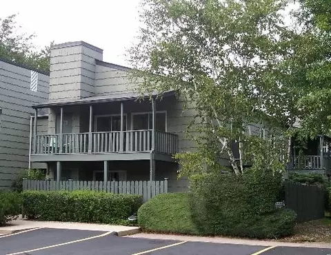 1450 Stonebridge #2-4, Wheaton, IL 60187 photo 1