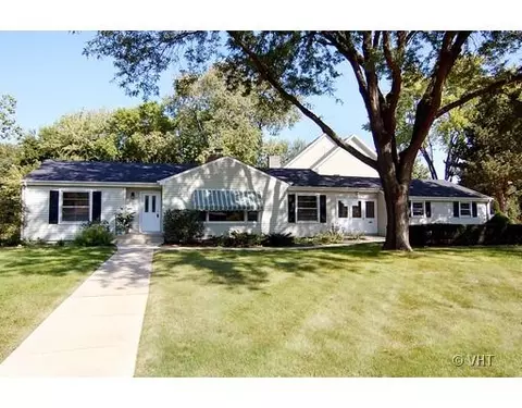 1020 S Wheaton Ave, Wheaton, IL 60187 photo 1