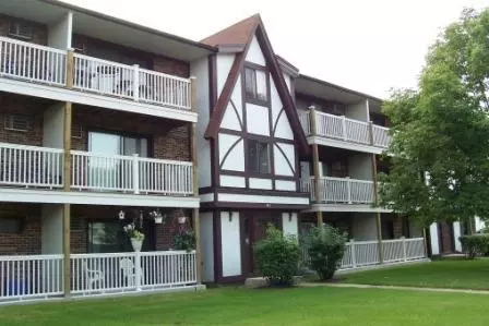 243 N Gregory St #15, Aurora, IL 60504 photo 1