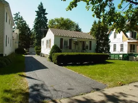 2005 Henley St, Glenview, IL 60025 photo 1