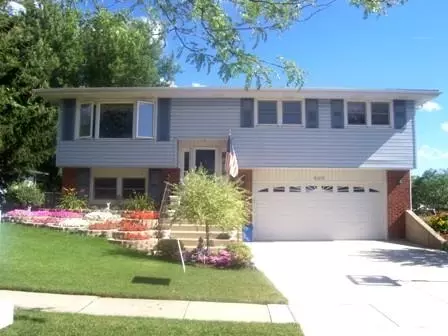 660 Catalpa Ln, Bartlett, IL 60103 photo 1