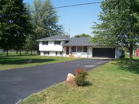 1580 E Old Pine Bluff Rd, Morris, IL 60450 photo 1