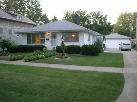 1486 Whitcomb Ave, Des Plaines, IL 60018 photo 1