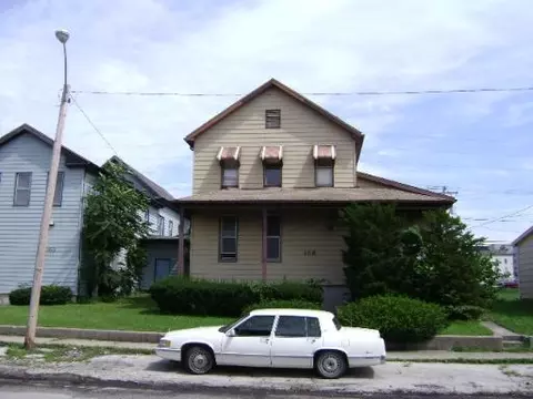 156 N Washington Ave, Kankakee, IL 60901 photo 1
