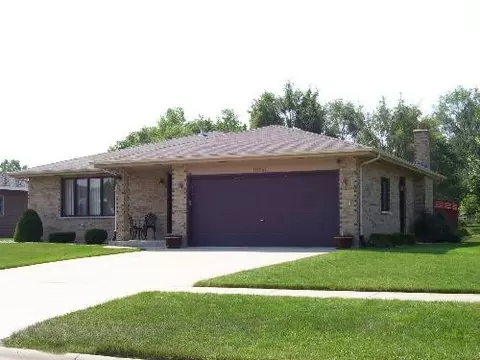 10751 First Ct, Mokena, IL 60448 photo 1