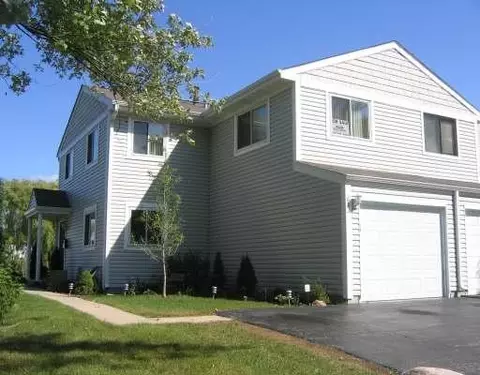 682 Brighton Pl #14a, Wheeling, IL 60090 photo 1