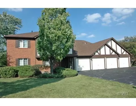 258 Brookside Ln #C, Willowbrook, IL 60527 photo 1